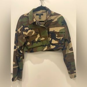 Camo crop jacket